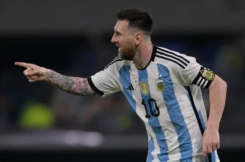 Messi chiquito meme thể hiện Messi với những tình huống hài hước.