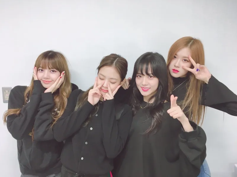 Avatar của blackpink giúp bạn thể hiện tình yêu với nhóm nhạc này theo cách riêng.