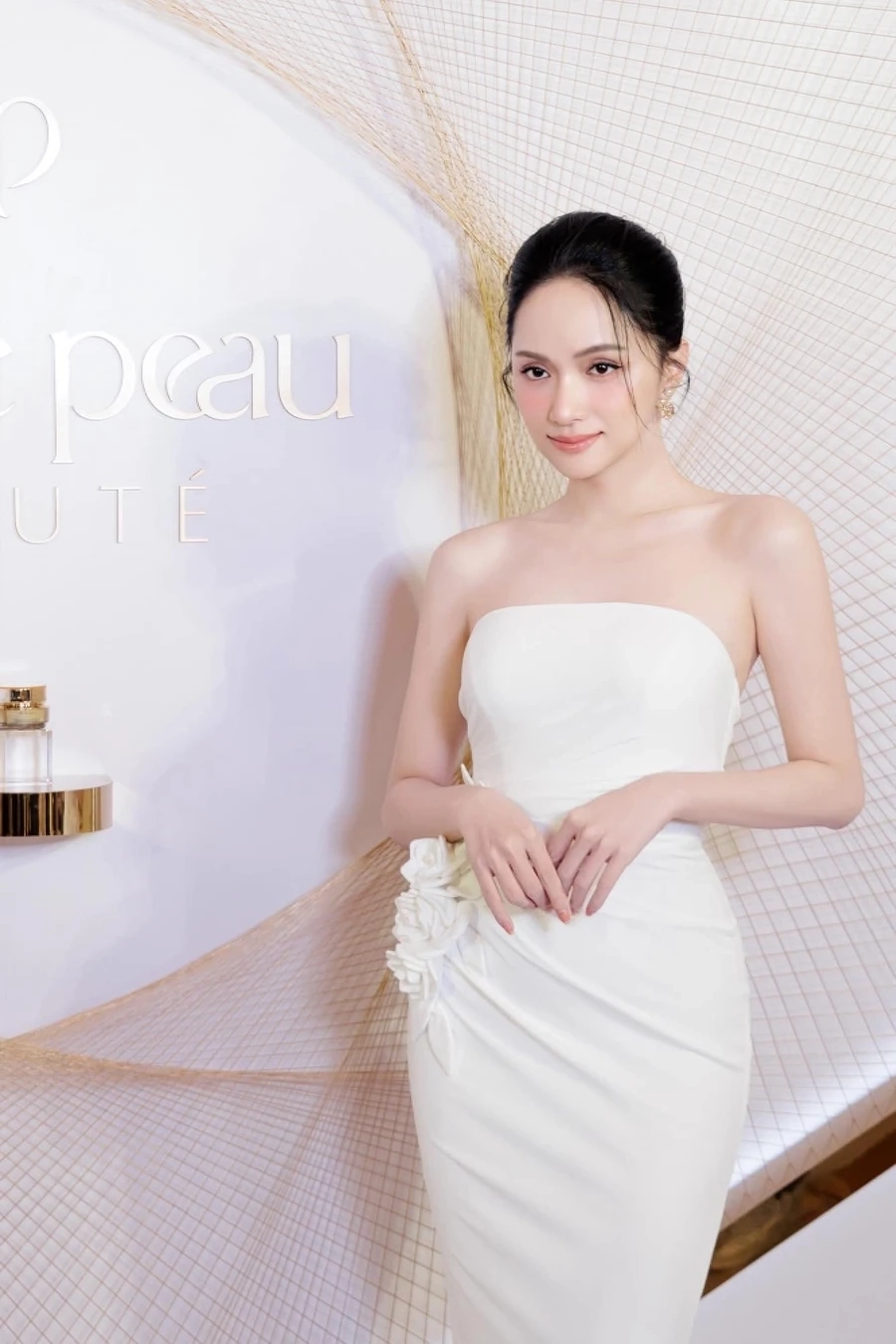 Nhìn lại Hương Giang idol chưa chuyển giới, bạn sẽ ngỡ ngàng.