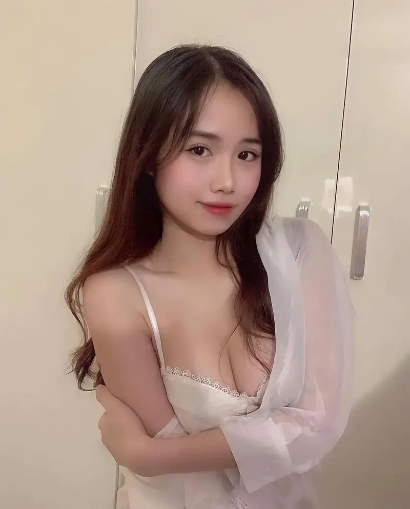 Ảnh nữ 2k9 cute là hình ảnh tươi mới với phong cách hiện đại, trẻ trung.