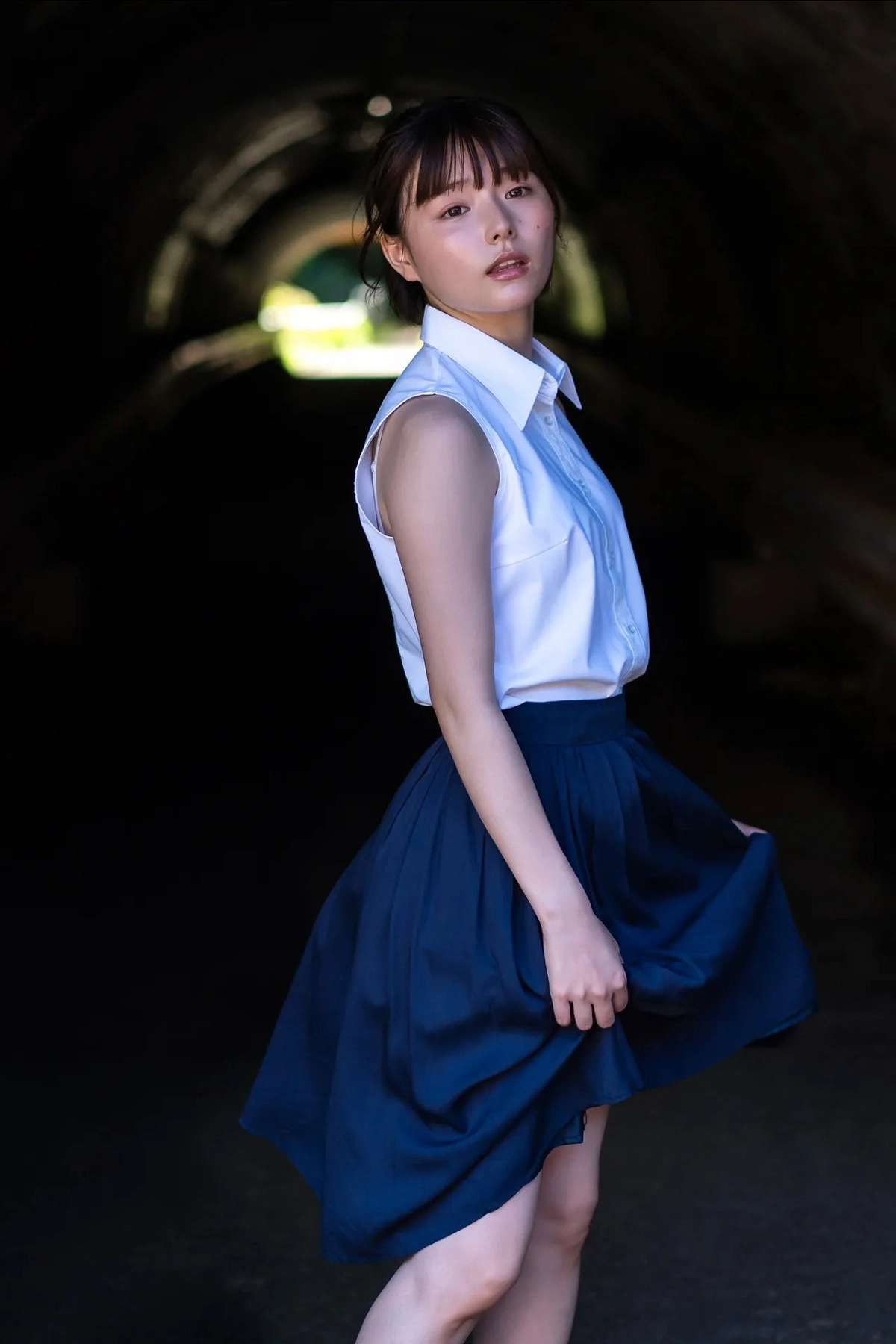 Hazuki Tsubasa thủ dâm sexy nóng bỏng cuốn hút bóp vú size H nước dâm phun ướt sàn nhà luôn