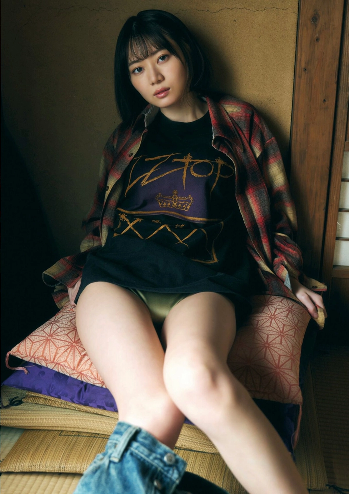 Ike-chan tự bóp vú sexy nóng bỏng cuốn hút tay đỏ mão vú mềm rên vang khắp phòng ngủ