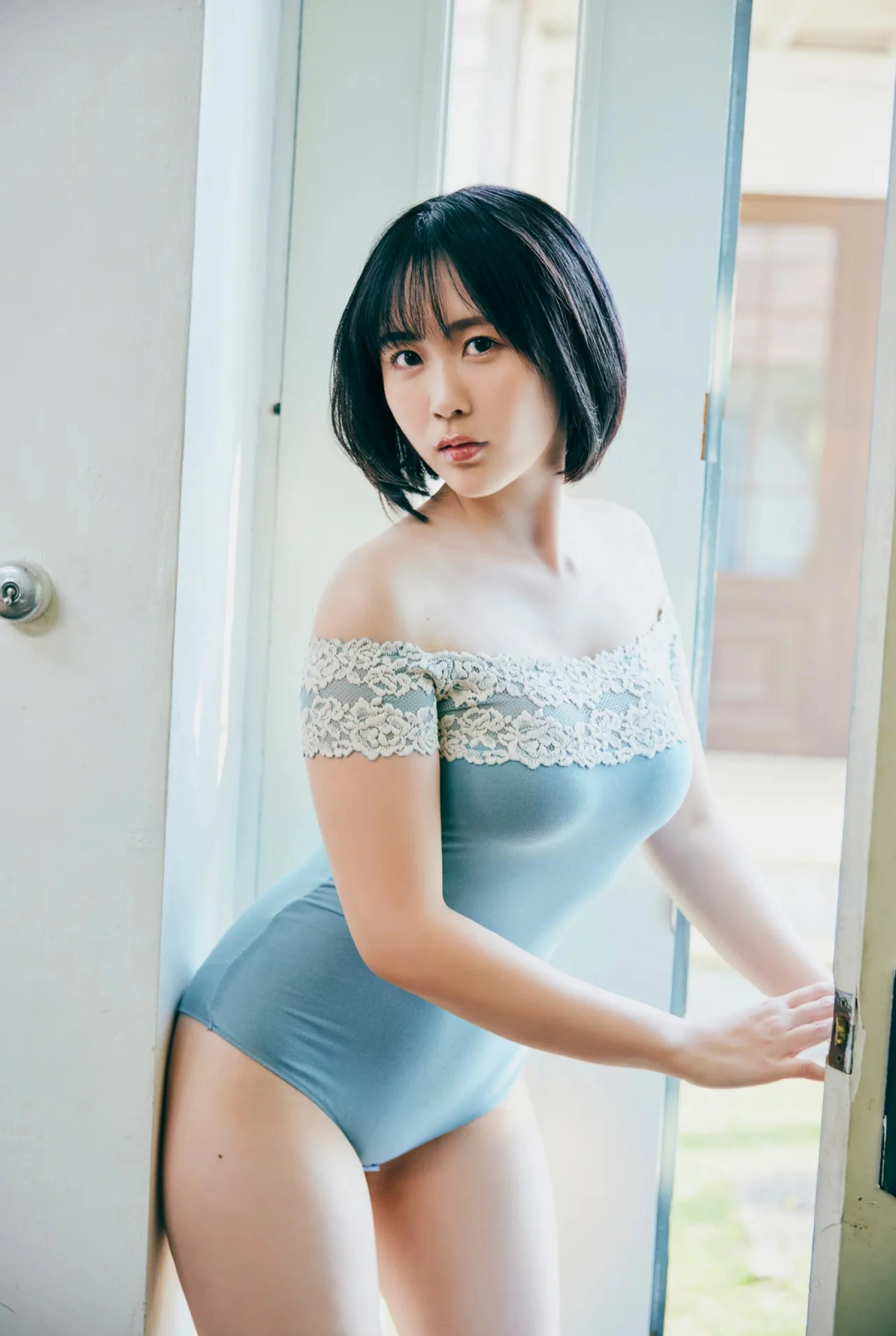 Snow at night tự bóp vú sexy nóng bỏng cuốn hút tay đỏ mão vú mềm rên vang khắp phòng ngủ