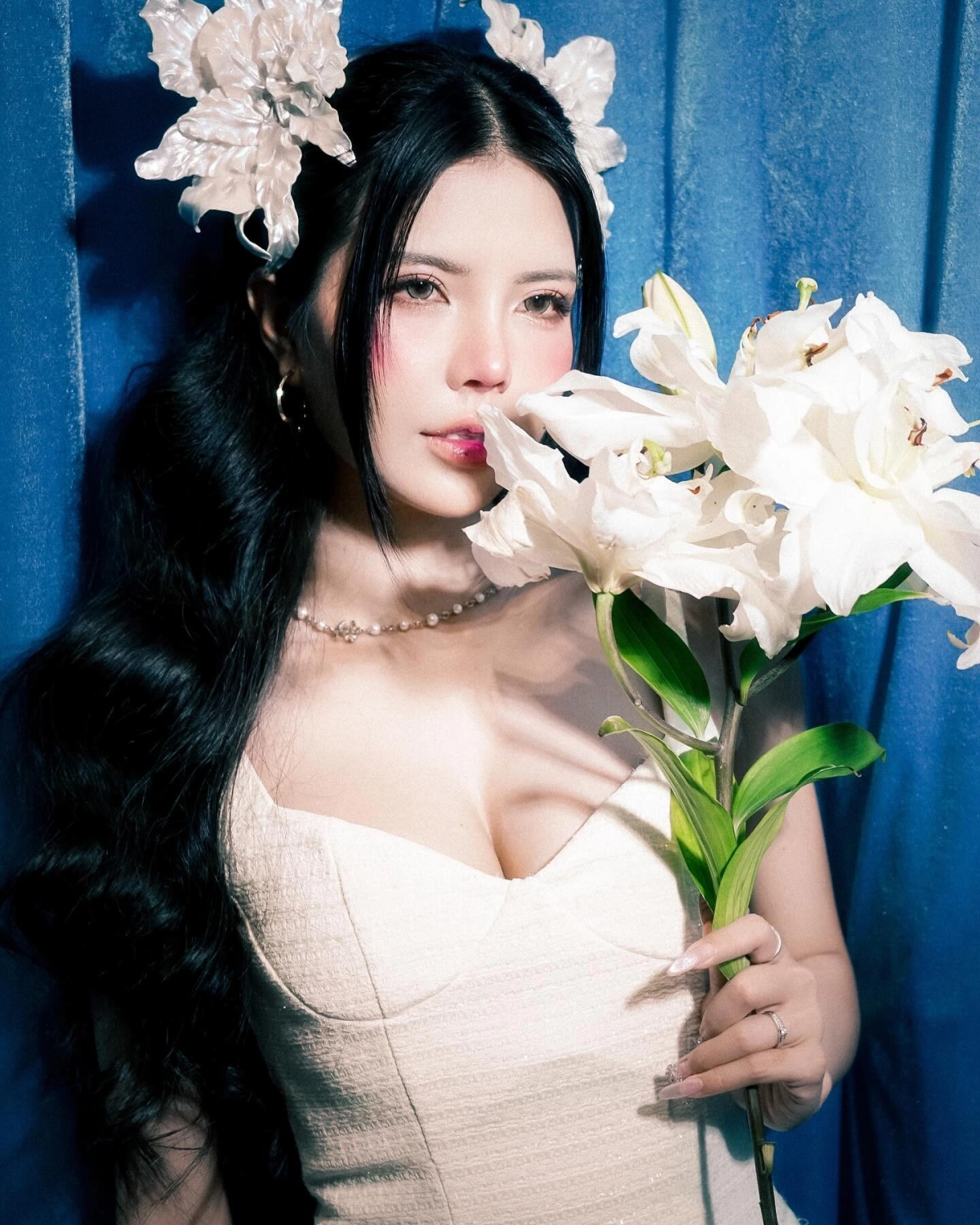 Ảnh gái sex vú to dục vọng bùng nổ gợi cảm