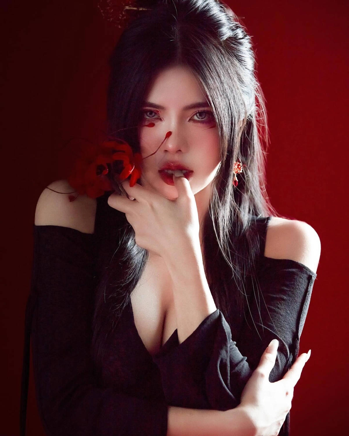 Gái xinh khoe vú to tròn căng mê hoặc