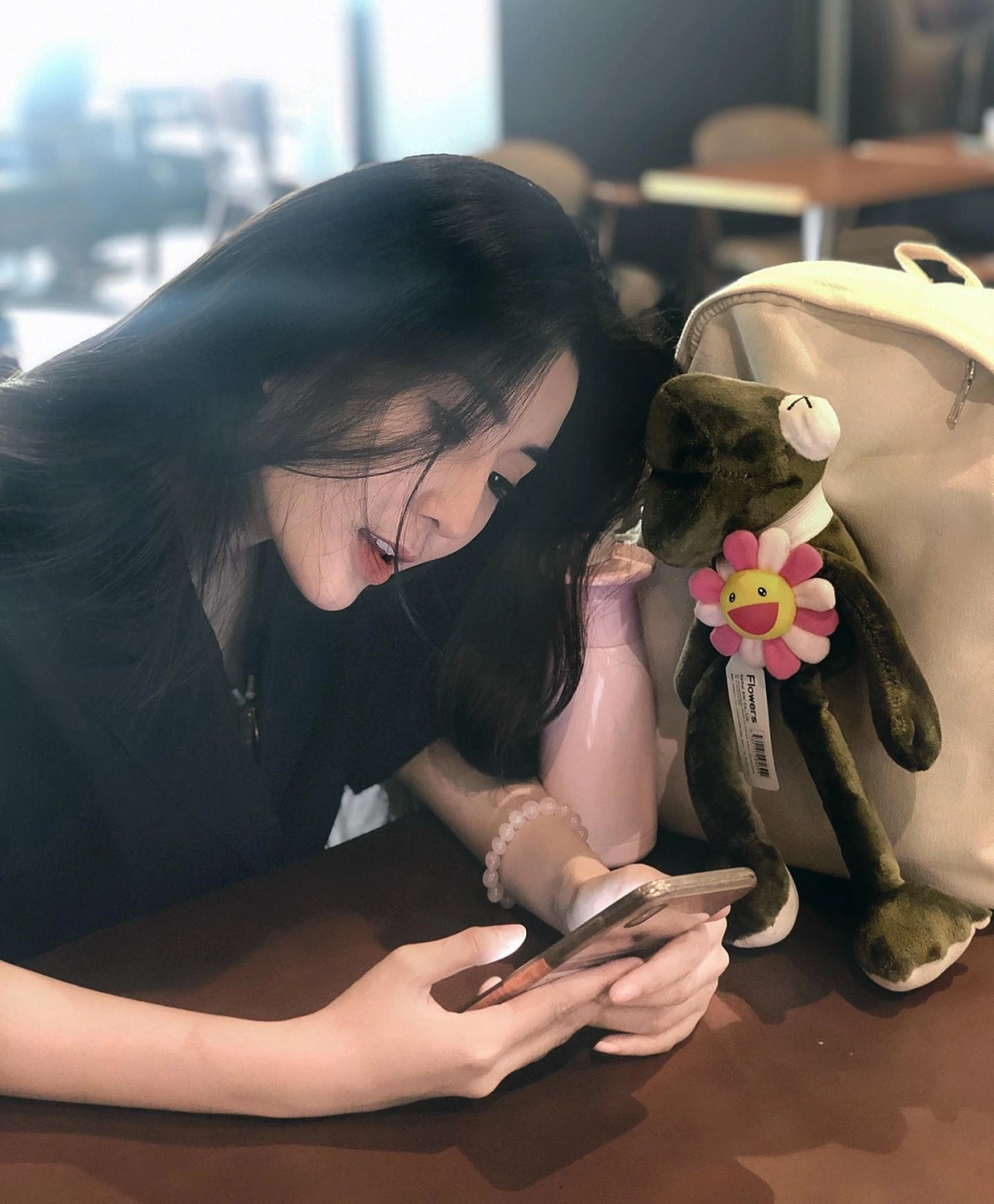 Ảnh gái khoả thân vú to nude siêu gợi cảm