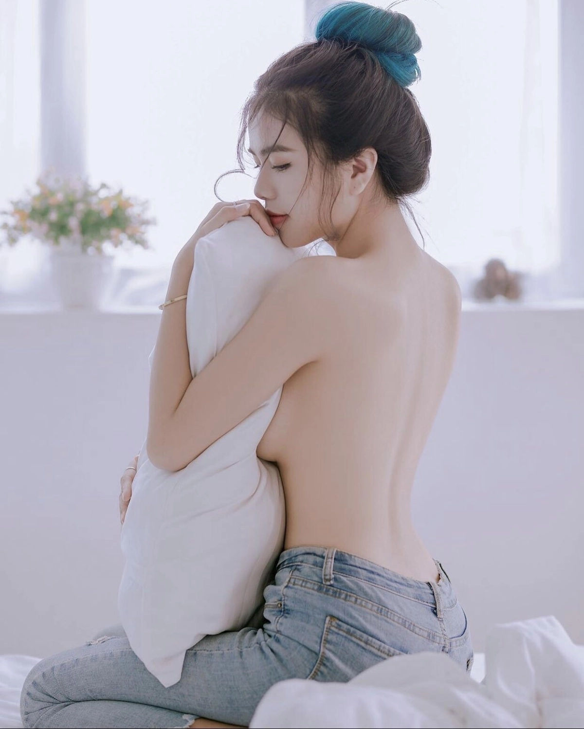 Ảnh sexy gái đẹp thân hình hoàn hảo cuốn hút