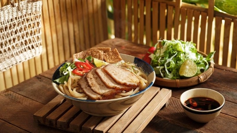 Thành phần và hương vị đặc trưng của món ăn