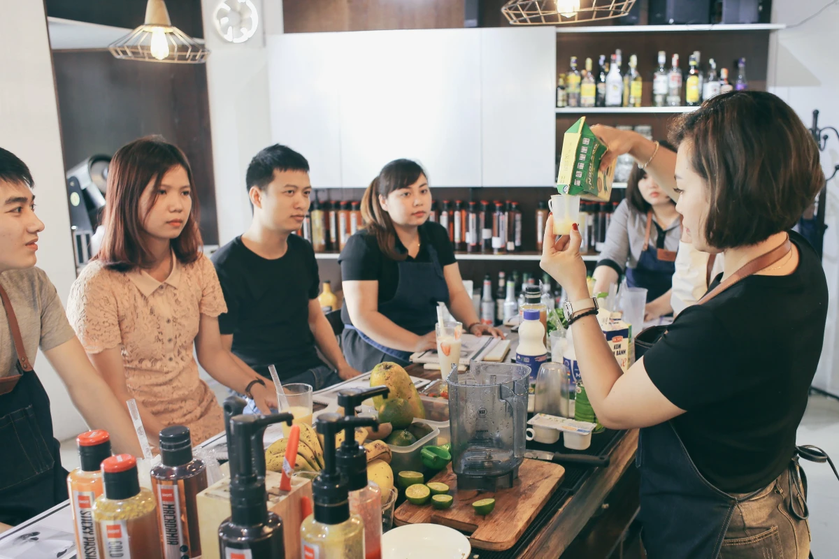 Địa Chỉ Học Pha Chế Đồ Uống Uy Tín Nhất 2026