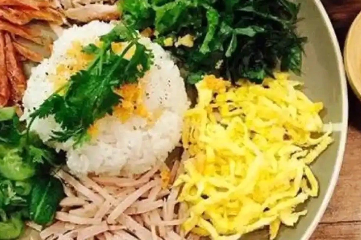 Khám phá tinh hoa ẩm thực Huế: Top món ngon không thể bỏ lỡ