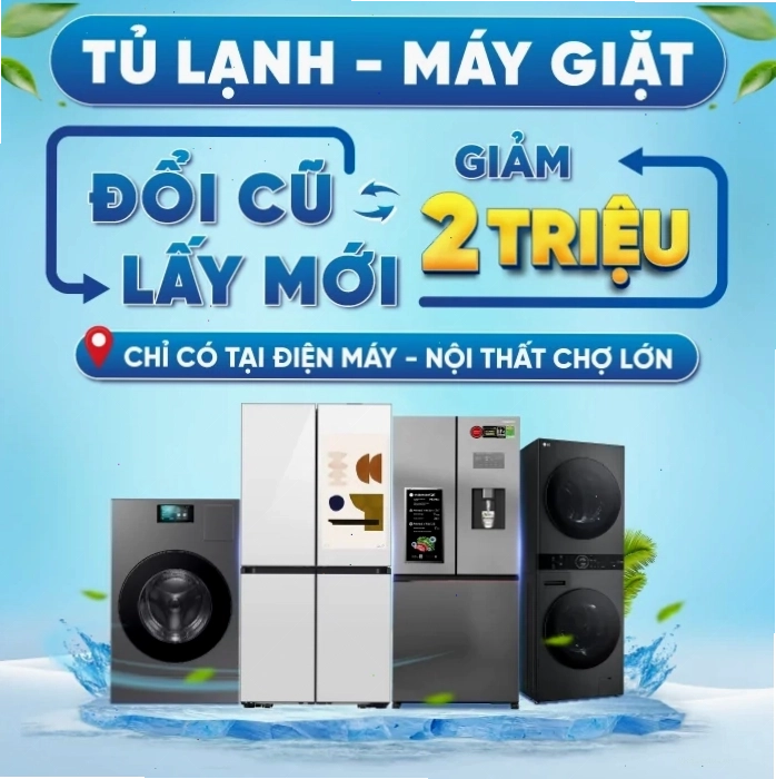Avatar anime nữ với ánh mắt sắc sảo và biểu cảm lạnh lùng