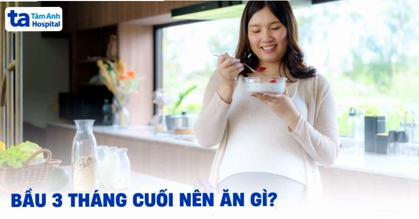 Bà bầu nên ăn đa dạng rau xanh và trái cây trong 3 tháng cuối thai kỳ