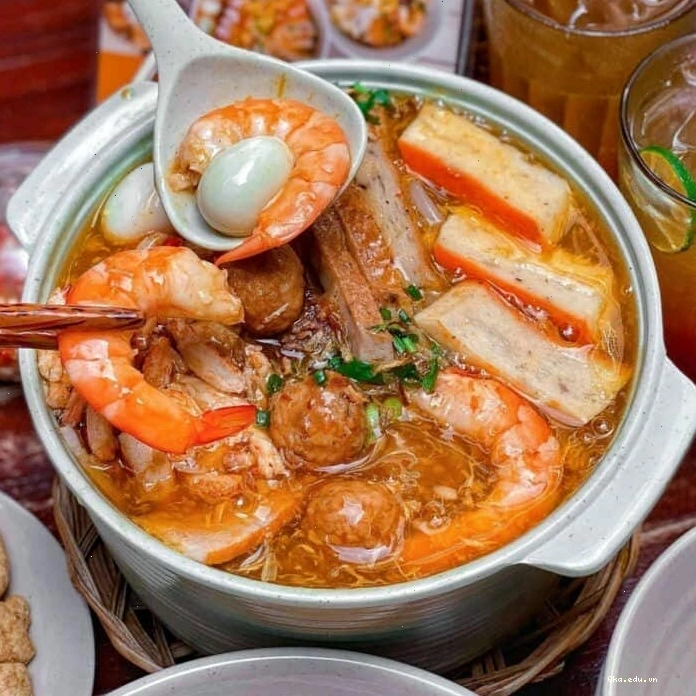 Bánh Canh Cua Sài Gòn - Món ăn đậm đà, thơm ngon