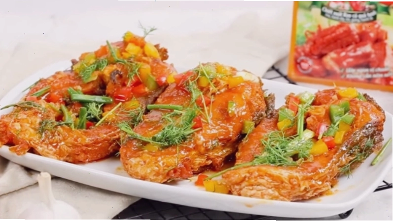 Cách làm cá trắm chiên sốt chua ngọt ngon miệng hao cơm