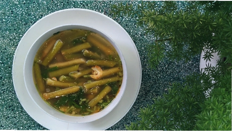 Canh ngó khoai nấu tôm khô thanh mát