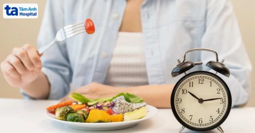 Chia nhỏ khẩu phần ăn giúp cơ thể hấp thụ dinh dưỡng tốt hơn