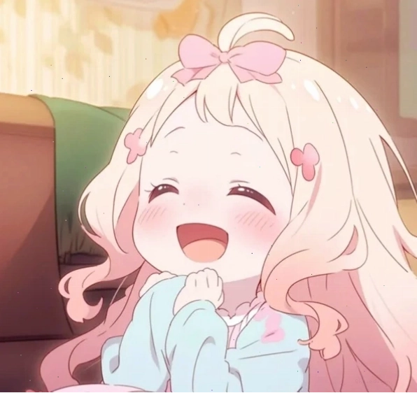 Cô gái chibi đang vui đùa