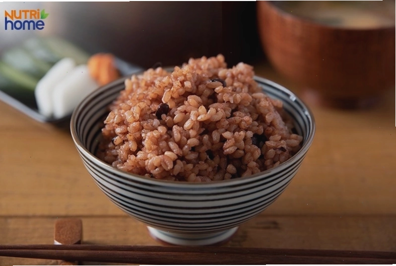 Cơm gạo lứt tốt cho hệ tiêu hóa của người ung thư gan