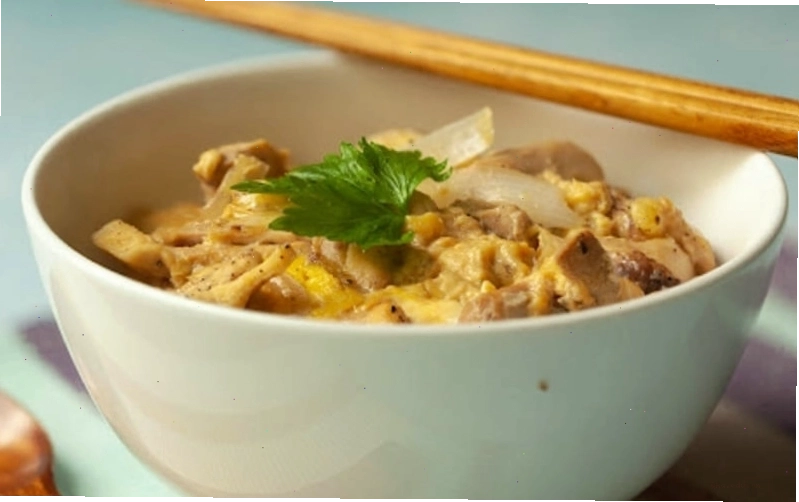 Cơm lười ức gà đủ chất
