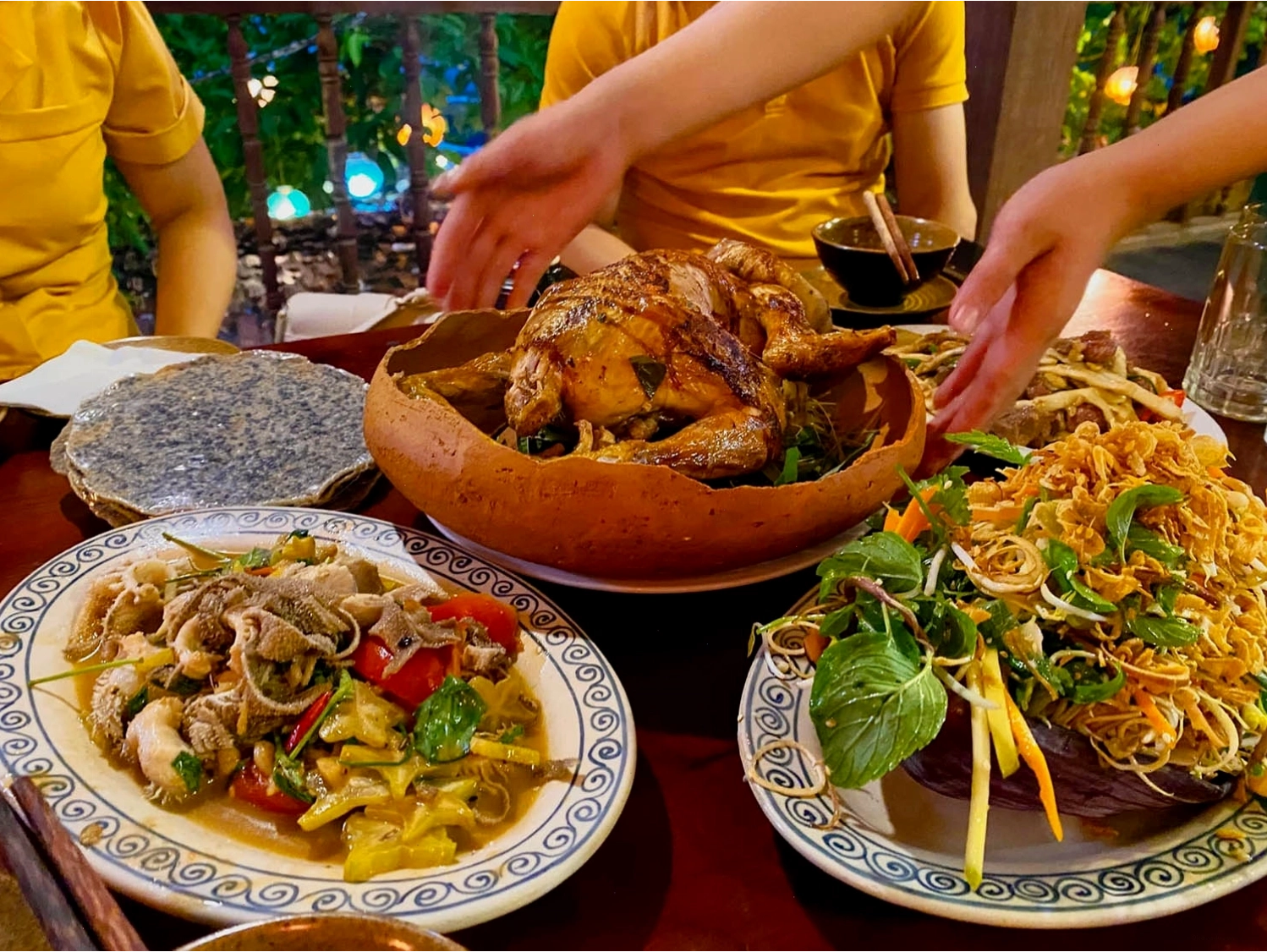Gà đập lu Đà Lạt đậm đà hương vị