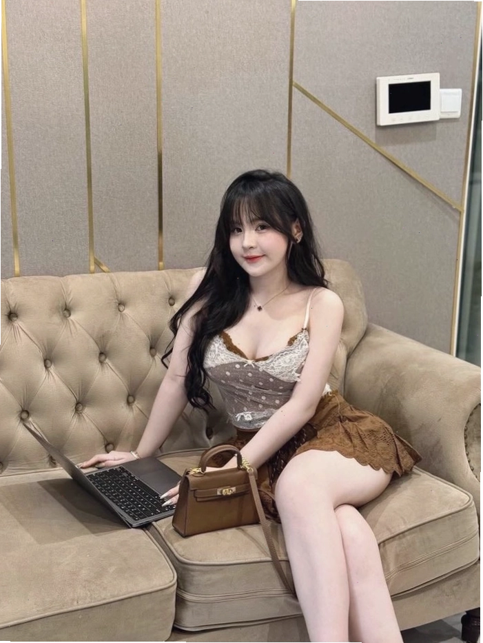 Gái xinh Việt Nam cosplay quyến rũ
