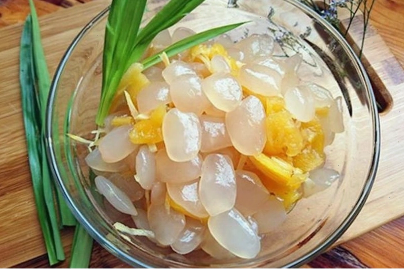 Hạt đác là một loại hạt đặc sản của Nha Trang