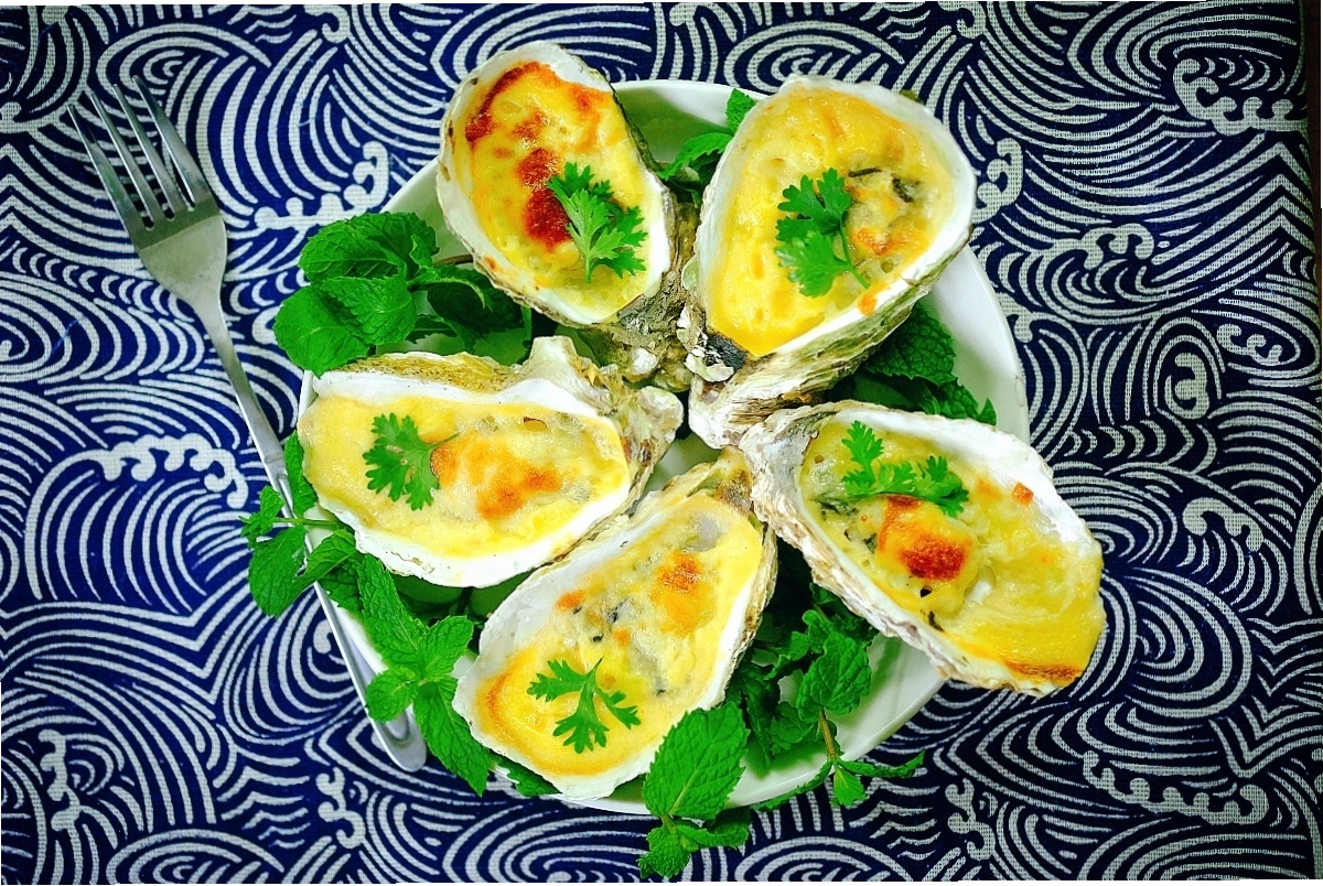 Hàu nướng phô mai béo ngậy, thơm lừng