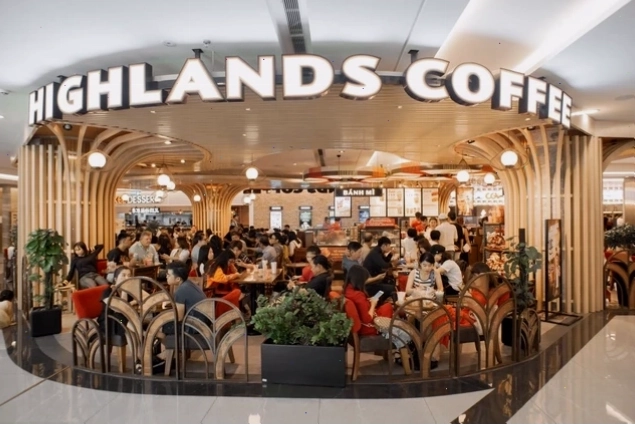 Highlands Coffee là một trong các thương hiệu cà phê nổi tiếng ở Việt Nam với không gian sang trọng