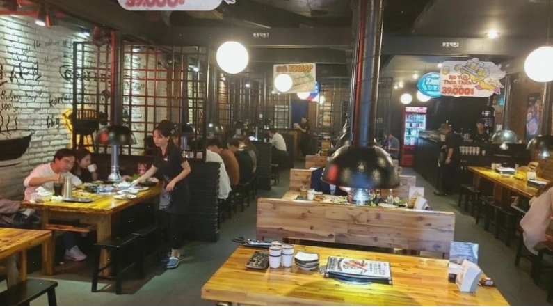 Hướng dẫn cách đặt bàn và liên hệ GoGi House Quán Sứ