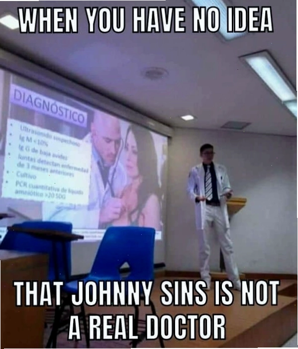 Johnny Sins meme với biểu cảm hài hước trong một buổi thuyết trình