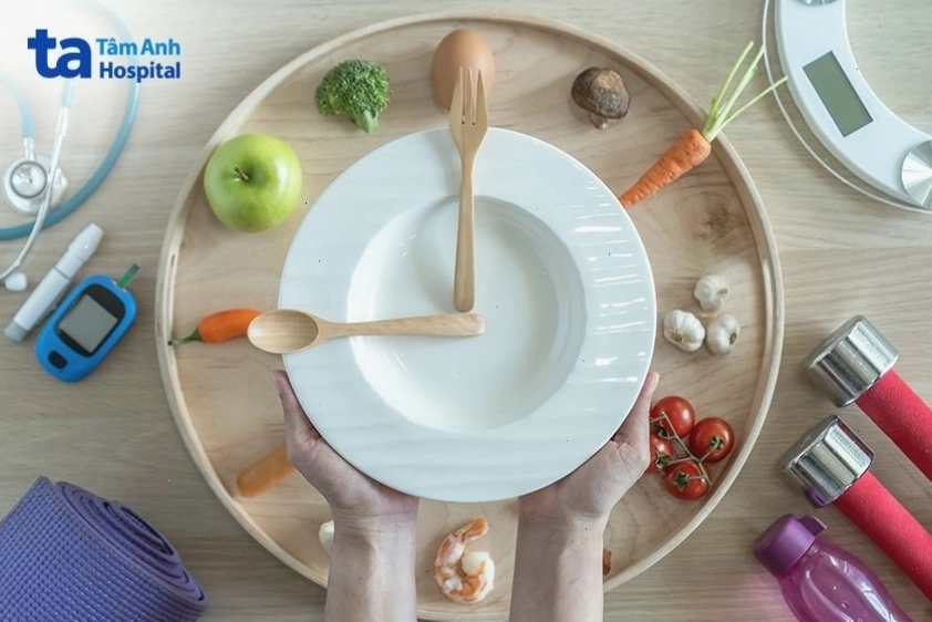 Kết hợp chế độ ăn và tập luyện để giảm mỡ hiệu quả