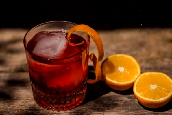 Lời khuyên khi đi bar nên uống gì