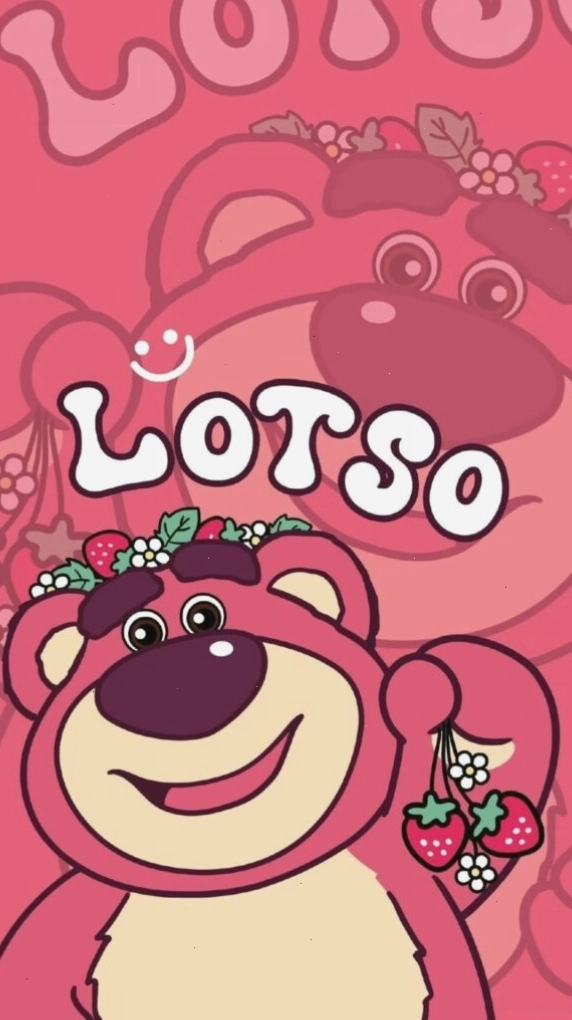 Lotso mỉm cười với họa tiết dâu xinh xắn