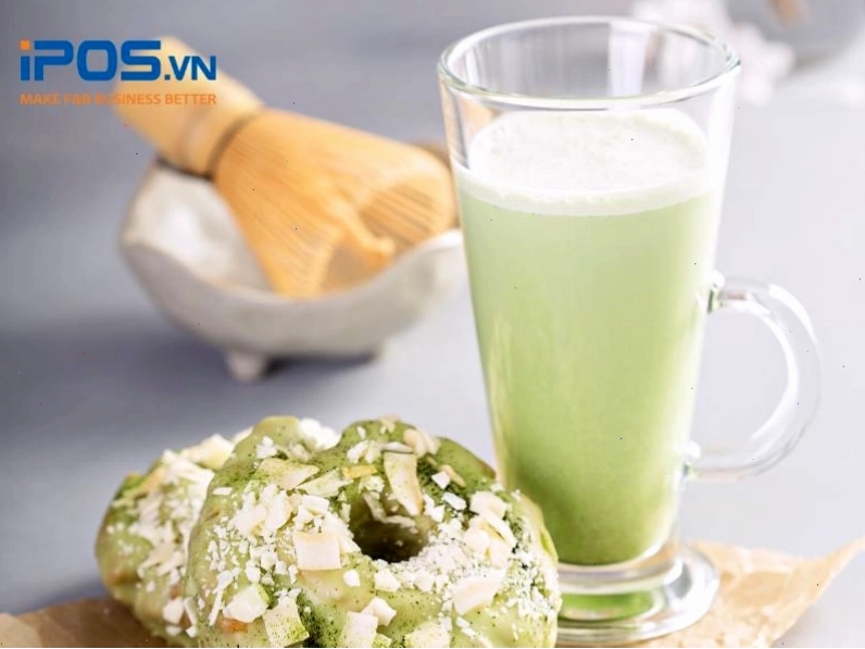 Ly Matcha dừa non thanh mát và tinh tế
