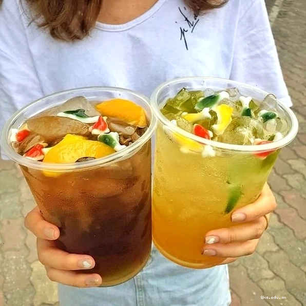 Ly trà chanh tươi mát