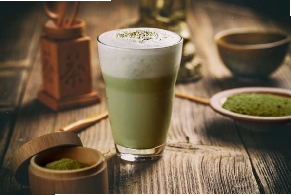 Ly trà sữa Matcha xanh mát, thanh tao