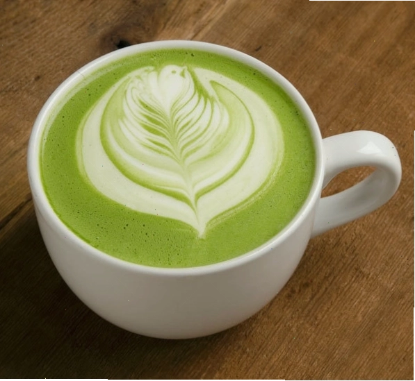 Matcha Latte - đồ uống thanh mát được yêu thích tại The Coffee House