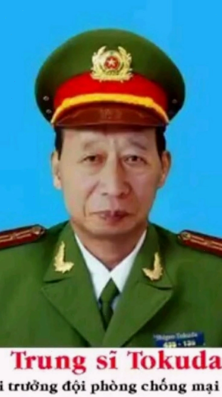 Meme về xe chuyên dụng của cảnh sát mỹ