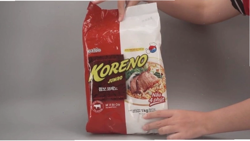 Mì Koreno Jumbo bò cay