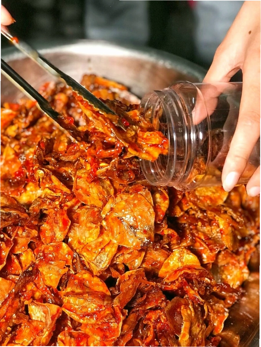 Mực ngào Bình Định dai ngọt đậm đà hương vị cay mặn