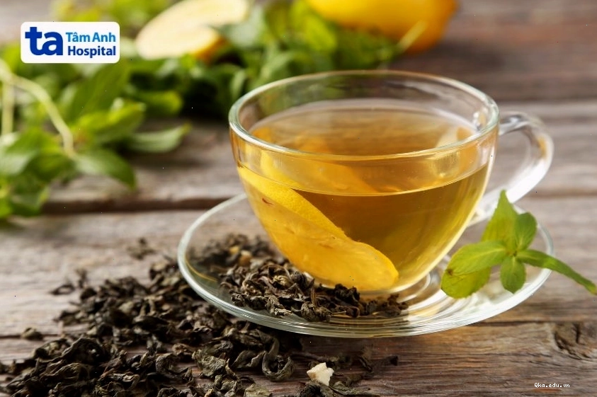 Người bệnh thiếu máu không nên dùng trà chứa tanin