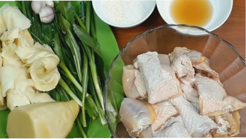Nguyên liệu nấu canh măng tươi