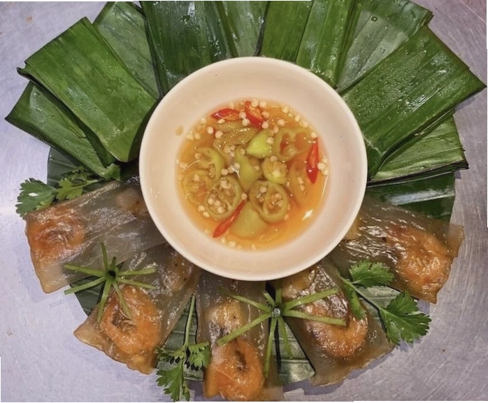 Những chiếc bánh bột lọc đơn giản nhưng toát lên hồn quê trong từng vị nhân rim mộc mạc