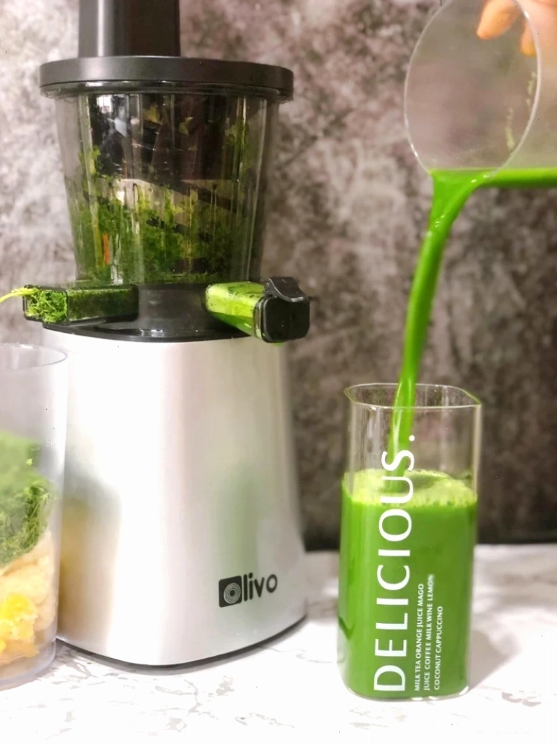 Nước ép dứa cần tây – Detox cơ thể