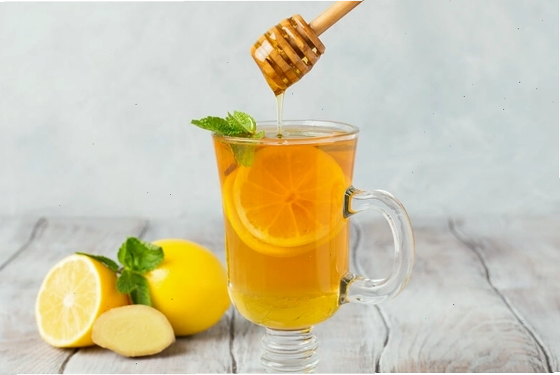 Nước giải rượu bằng mật ong pha nước ấm