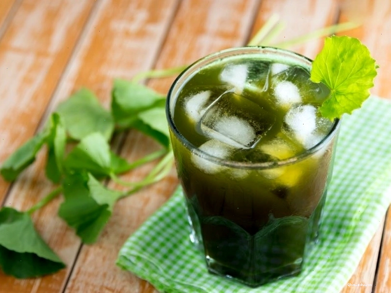 Nước rau má giúp mát gan giải nhiệt