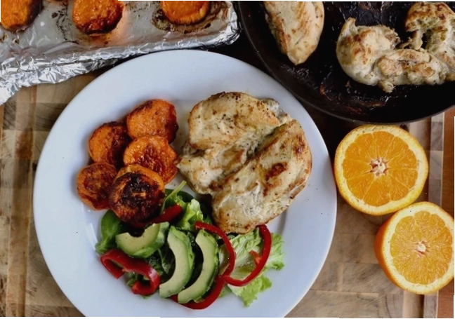 Phụ nữ thành công với chế độ Eat Clean