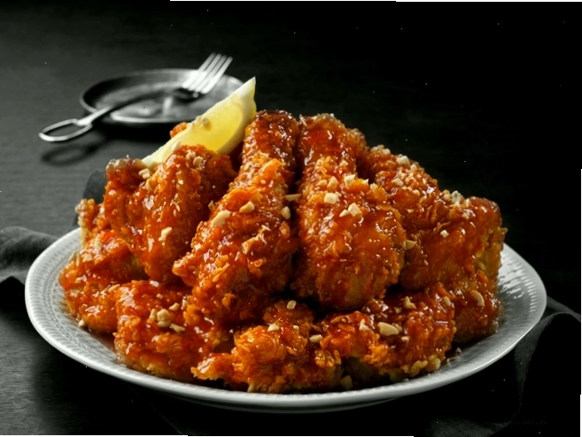 Quán Don Chicken với các món gà rán và cơm gà