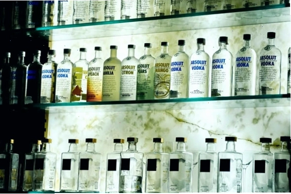 Rượu Vodka nền tảng cho nhiều món cocktail