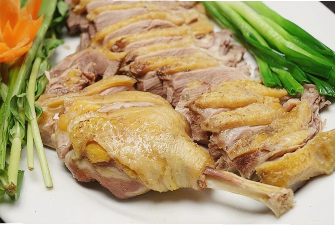 Thịt ngan hấp bia mềm ngọt, thơm lừng